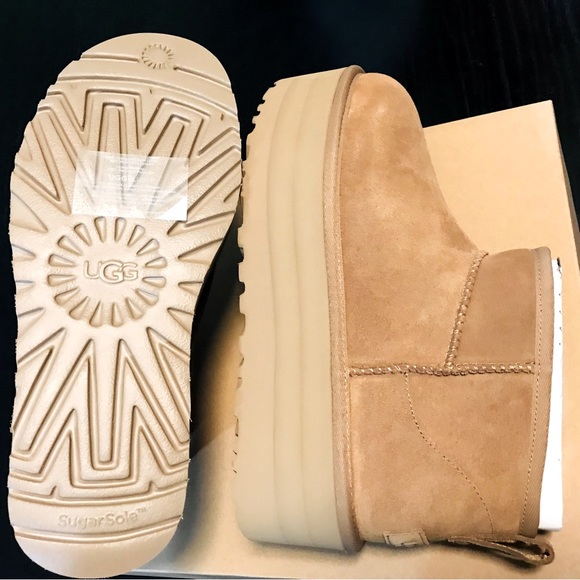 Ugg Ultra Mini Platforms ~ Size 8W/7M - Picture 3 of 16